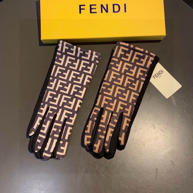 Fendi gloves hm12